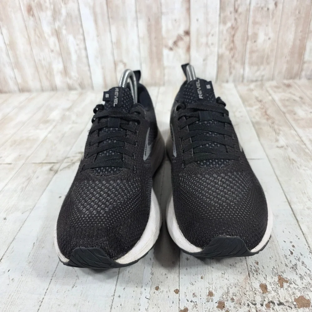 Brooks Revel 5 Womens Running Shoes Black White 1203611B036 Size 8